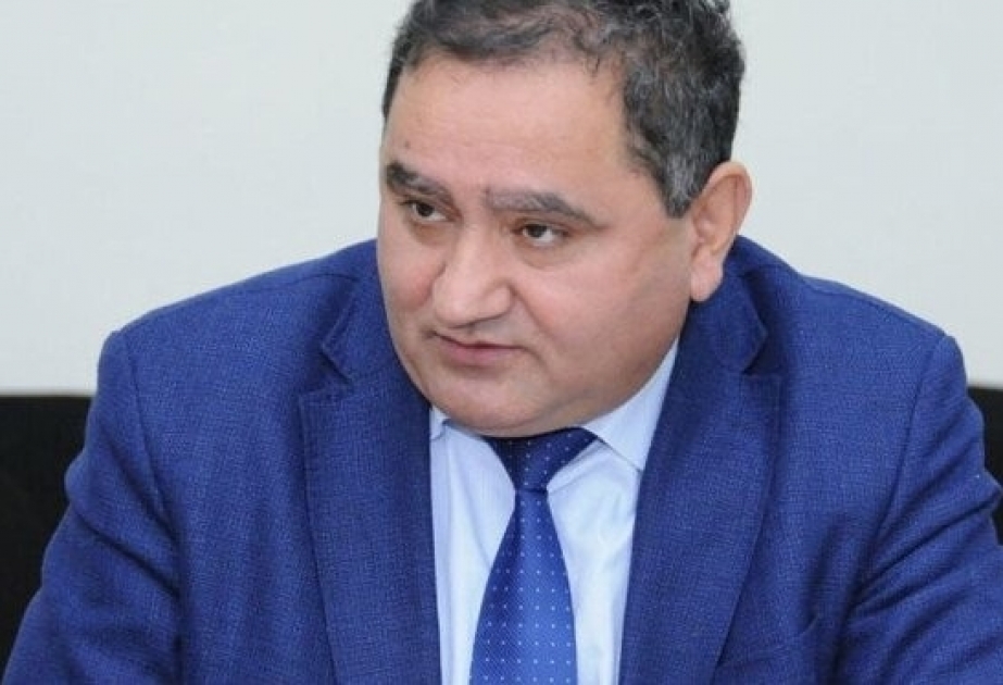 Deputat: Nəzərlər yenə UNEC-ə yönəlir