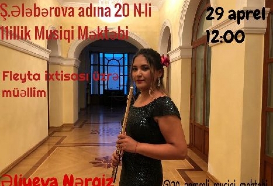 Musiqi məktəbinin müəllimi canlı yayımda fleyta aləti haqqında danışıb
