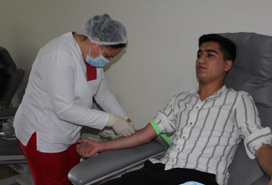 Bakı Slavyan Universiteti qanvermə aksiyası keçirib