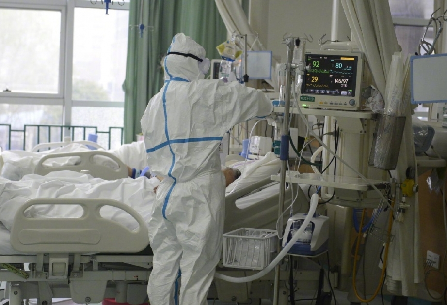 A lo mejor los trabajadores de la salud que participan en la lucha contra el coronavirus serán premiados