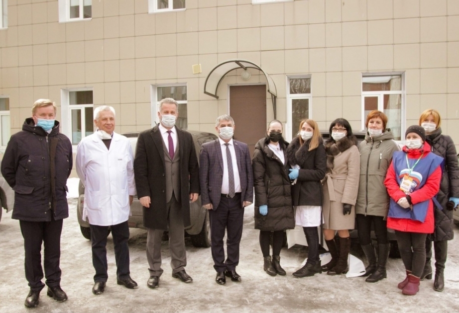 Azərbaycan diasporu Murmansk həkimlərinə hədiyyə edib