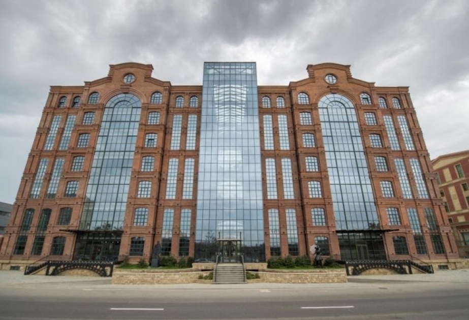 Centro de Medios de Comunicación de Bakú ha preparado un videoclip dedicado a la policía de Azerbaiyán