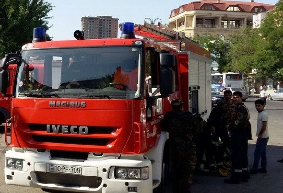 Fövqəladə Hallar Nazirliyi Yasamal rayonunda baş vermiş yanğınla bağlı məlumat yayıb