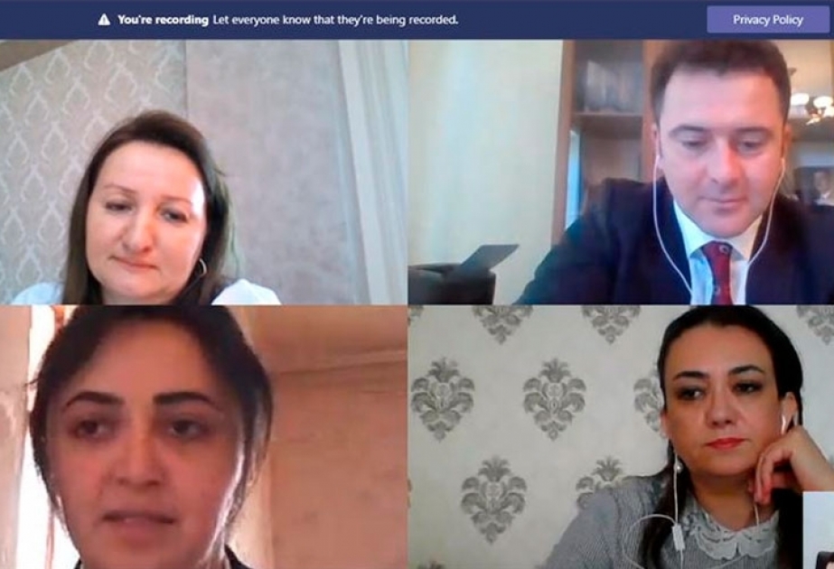 Se iniciaron en Bakú las entrevistas online para los profesores con contratos de trabajo de duración determinada