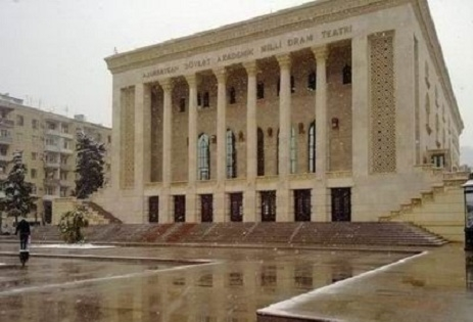 Milli Dram Teatrı bu ay maraqlı tamaşalarla çıxış edəcək
