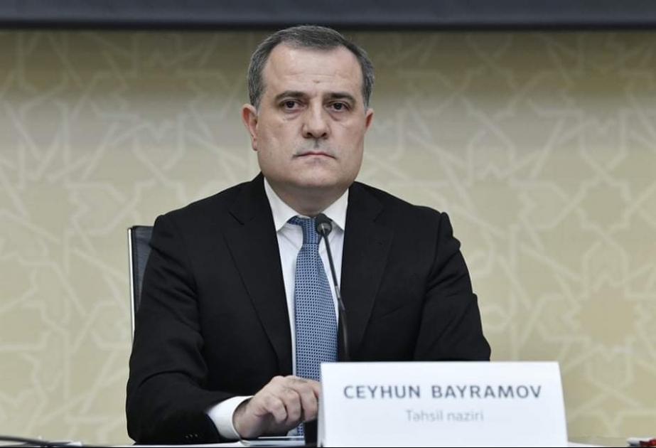 Ceyhun Bayramov: Ali təhsil müəssisələrində tədris ilinin uzadılması nəzərdə tutulmur