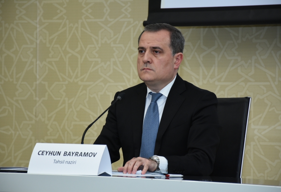 Ceyhun Bayramov: Tələbələrin 75 faizi onlayn təhsilə qoşulub