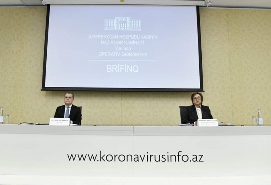 Məzunlar buraxılış imtahanında əvvəlki illərdə olduğu kimi hər fənn üzrə maksimum 100 bal toplaya bilərlər