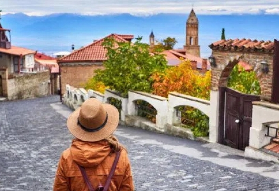 Gürcüstan iyuldan xarici turistləri qəbul edəcək