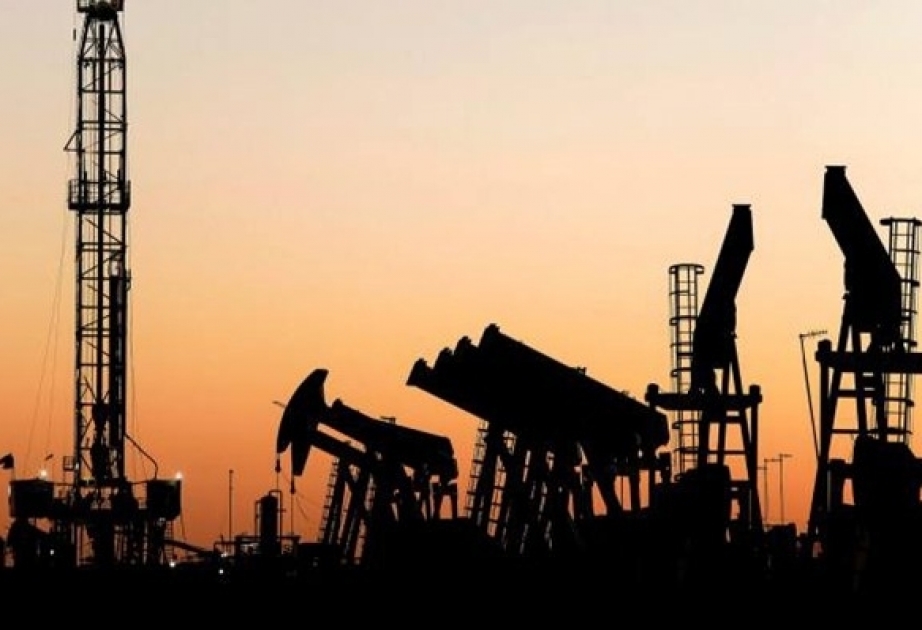 Цены на нефть продолжают расти