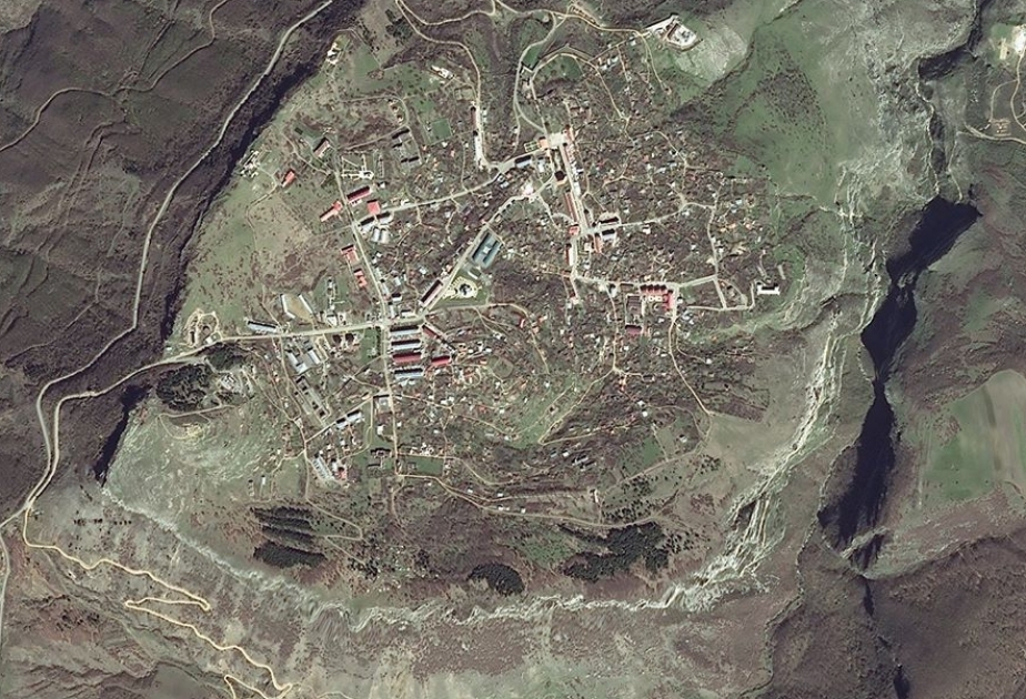 Şuşa yaxınlığındakı Daşaltı kəndinin “Azersky” peykindən əldə olunmuş təsviri