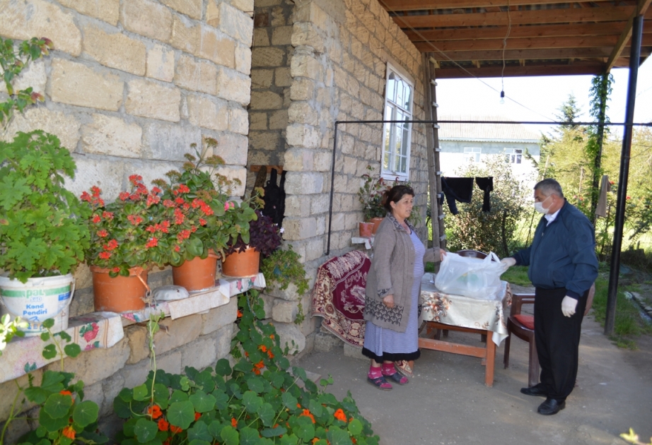 Astarada daha 1300 nəfərə ərzaq bağlamaları paylanılıb