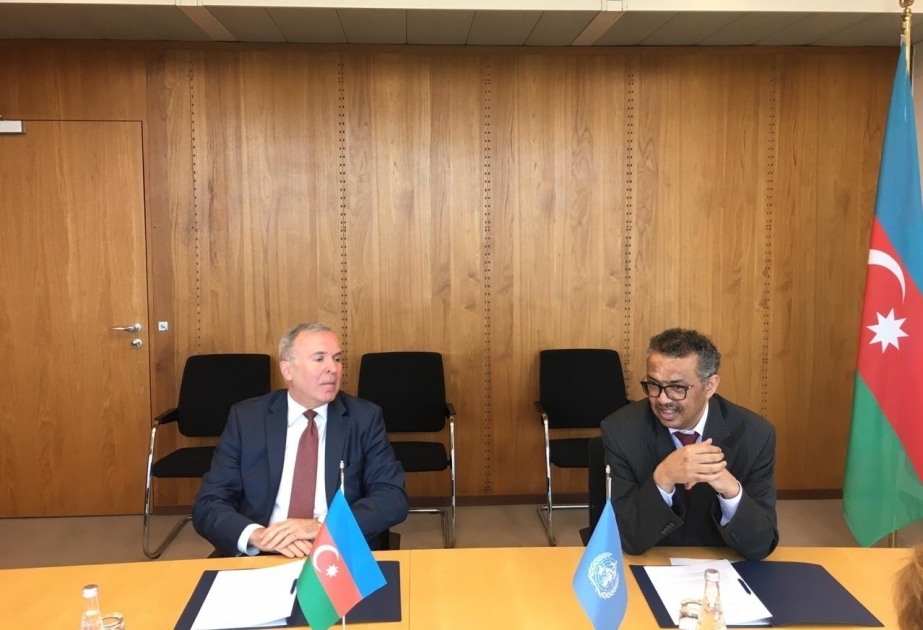 Se firma un acuerdo de donación entre Azerbaiyán y la OMS