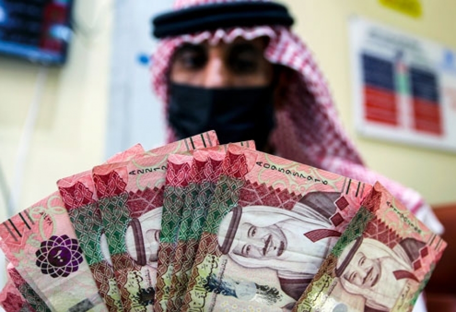 Саудовская Аравия в три раза повышает НДС, чтобы спасти экономику

