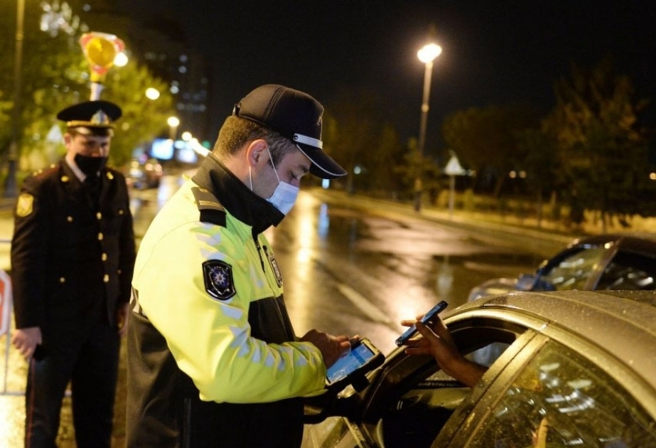 إدارة الشرطة: تغريم 739 سائق وراكب على الطرق البرية اليوم الماضي لمخالفة نظام الحجر الصحي