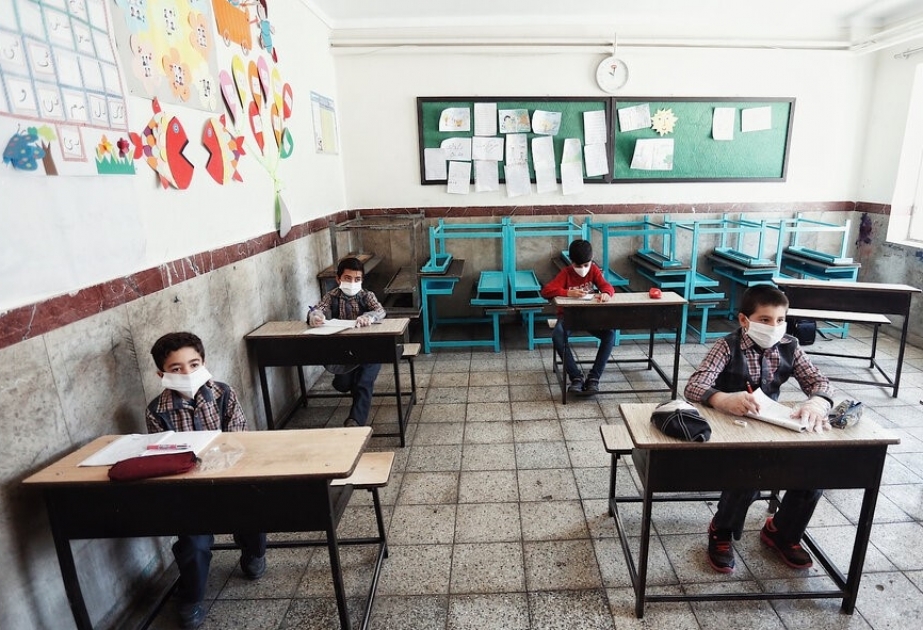 Bu gün İran məktəblərində tədris prosesi bərpa olunub