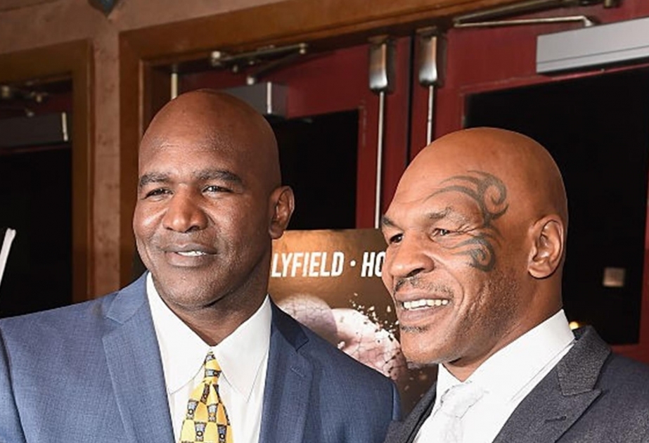 Evander Holifild ilə Mayk Tayson arasında üçüncü döyüş keçirilə bilər