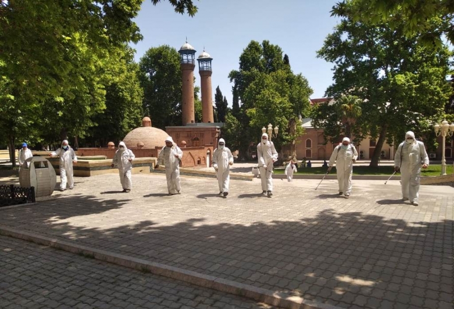 Xüsusi karantin rejimi yumşaldıldıqdan sonra Gəncədən reportaj FOTO