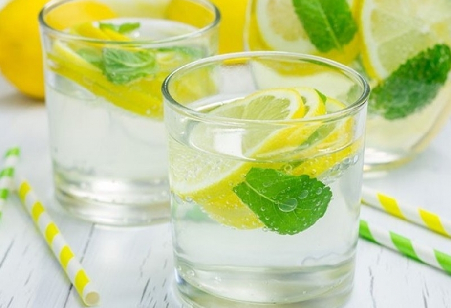 О пользе воды с лимоном