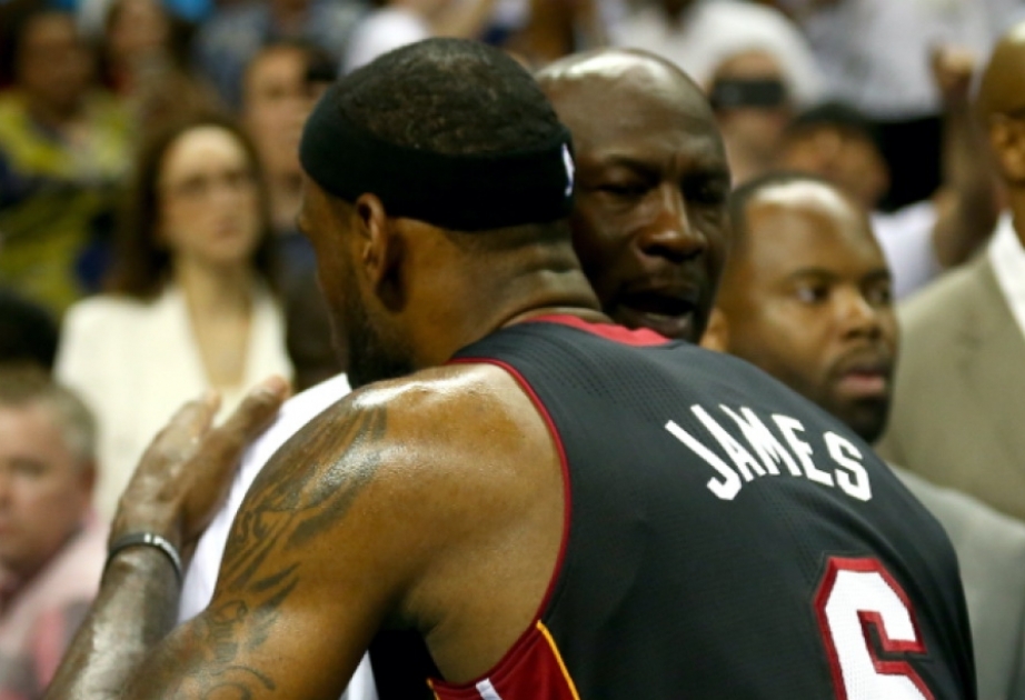 ESPN: Maykl Cordan 17 kateqoriyada Lebron Ceymsi üstələyib
