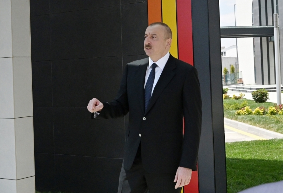 Prezident İlham Əliyev: Azərbaycan gəncləri ölkəmizin uğurlu inkişafında fəal rol oynayırlar