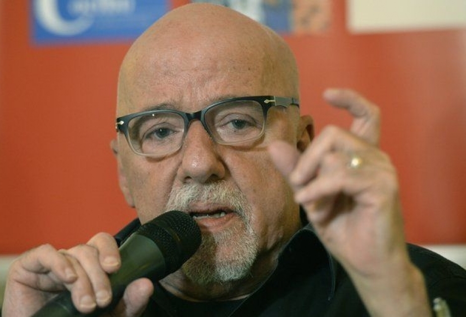 Paulo Koelyo pandemiya və məcburi təcrid zamanı oxuculara dəstək olmaq üçün iki nağıl yazıb