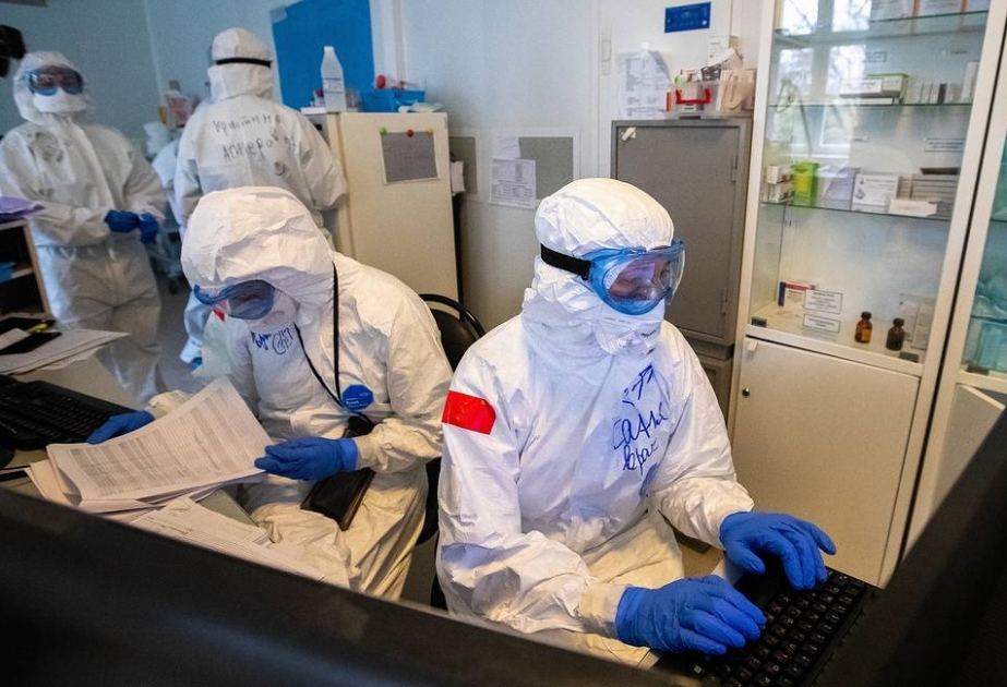 Rusiya koronavirus epidemiyasının pik nöqtəsini keçib
