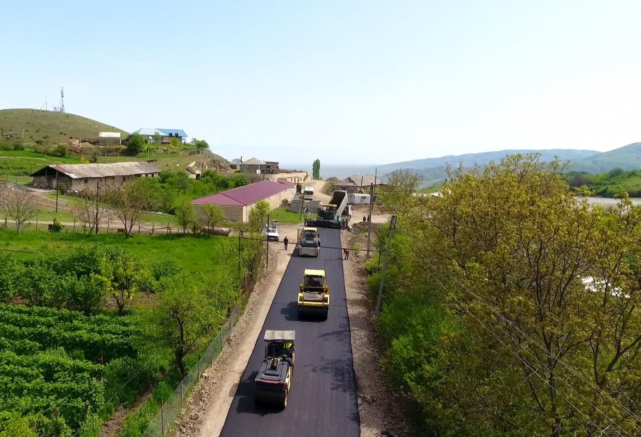 Göygöldə 18,9 kilometrlik avtomobil yolları yenidən qurulur VİDEO