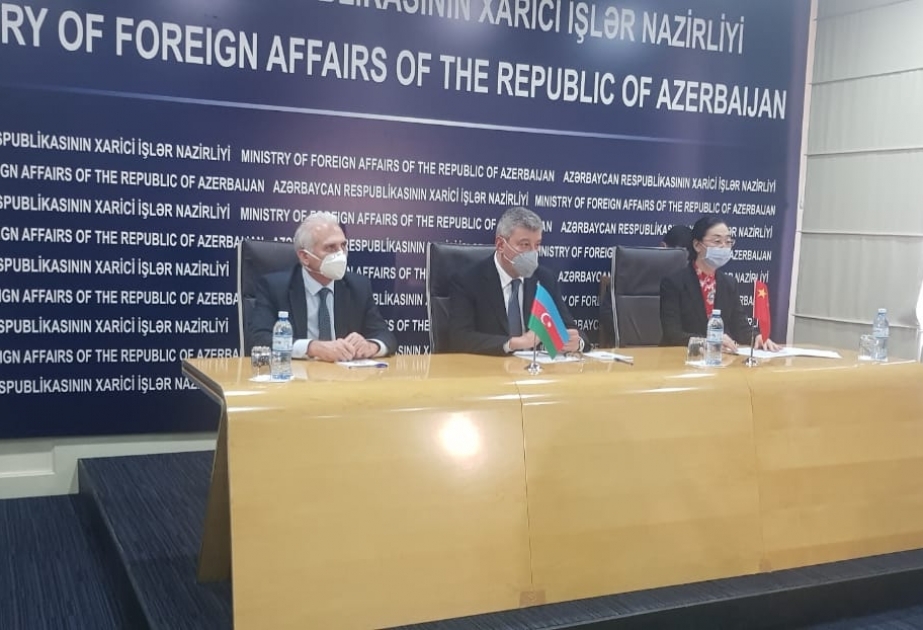 Çindən Azərbaycana gətirilmiş tibbi vasitələrin ikinci və üçüncü dəstinin təqdim olunması mərasimi keçirilib
