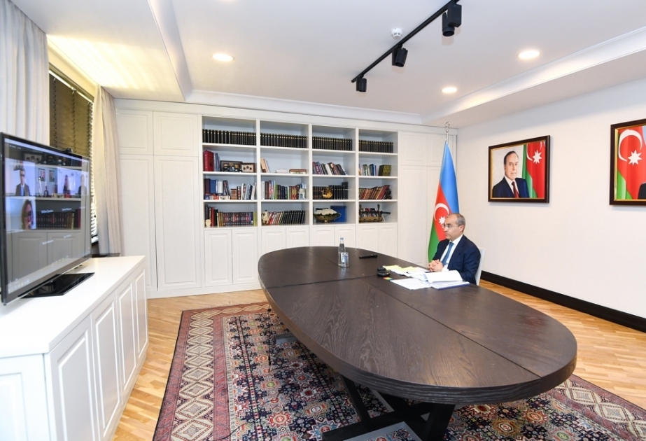 الاستثمارات الأمريكية في أذربيجان تبلغ 14 مليار دولار  عقد اجتماع العمل مع غرفة التجارة الأمريكية في أذربيجان