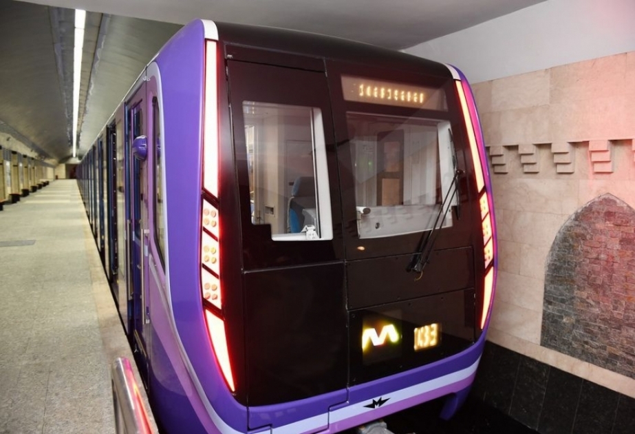 Dörd ayda metrodan istifadə edənlərin sayı azalıb