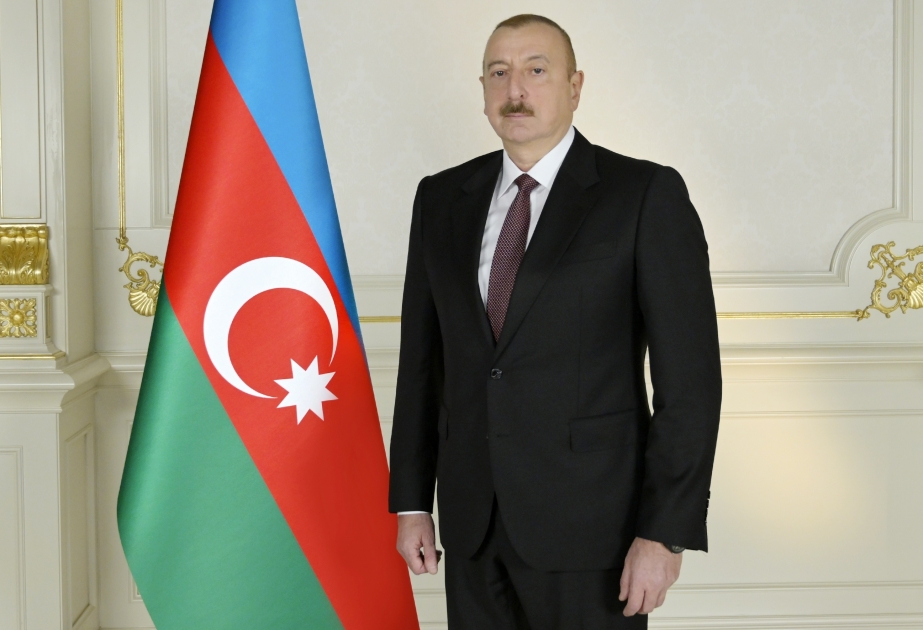Le président Ilham Aliyev présente ses vœux au peuple azerbaïdjanais pour l'Aïd el-Fitr