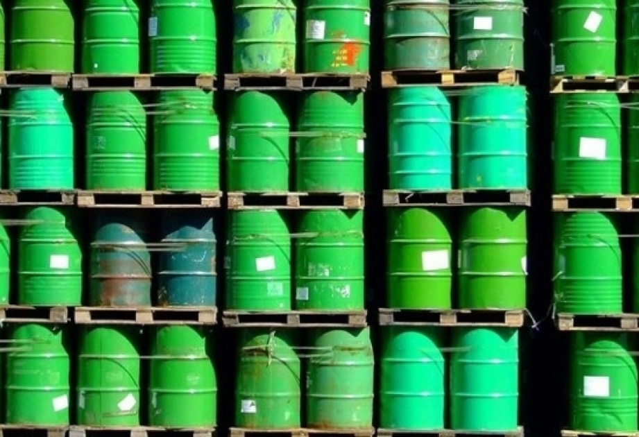 Oil prices drop on world markets