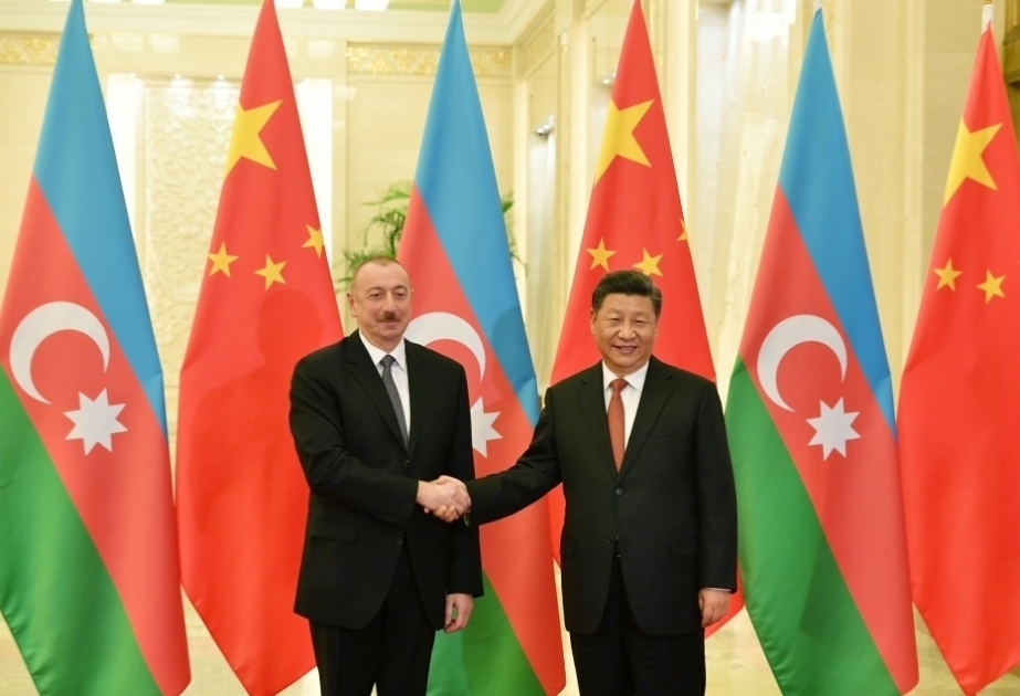 Präsident Xi Jinping gratuliert seinem aserbaidschanischen Kollegen zum Tag der Republik