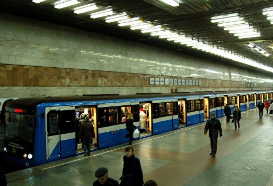 Koronavirusla bağlı fəaliyyəti dayandırılan Kiyev metrosu şəhər sakinlərinin istifadəsinə verilib