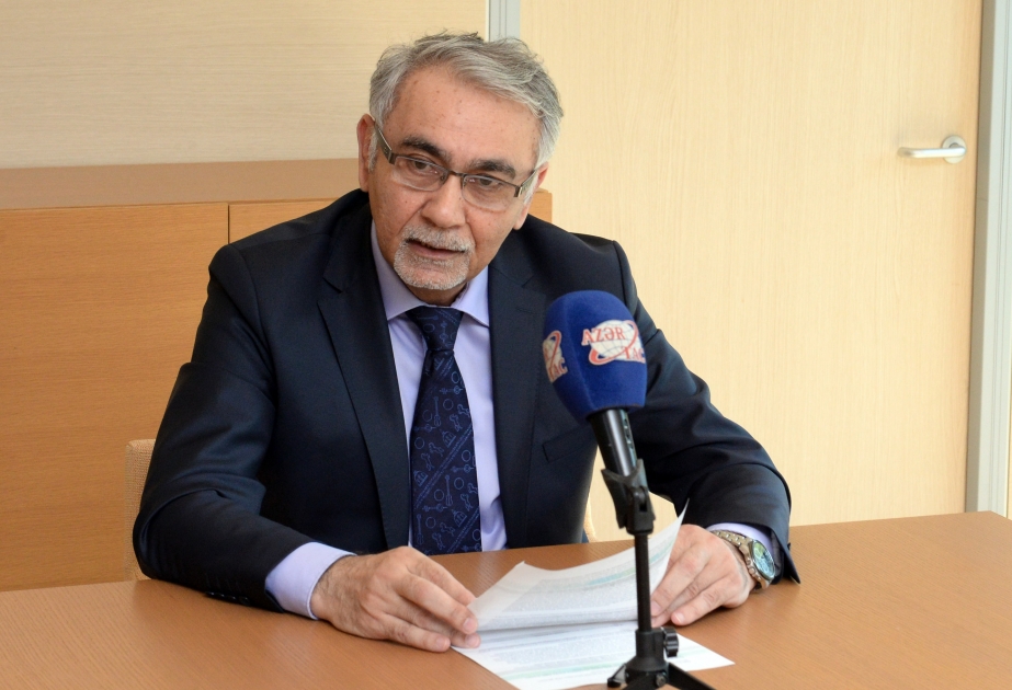 İlham Axundov: Pandemiya dövründə Azərbaycanda onlayn rejimə çevik şəkildə keçən sahələrdən biri də təhsil oldu