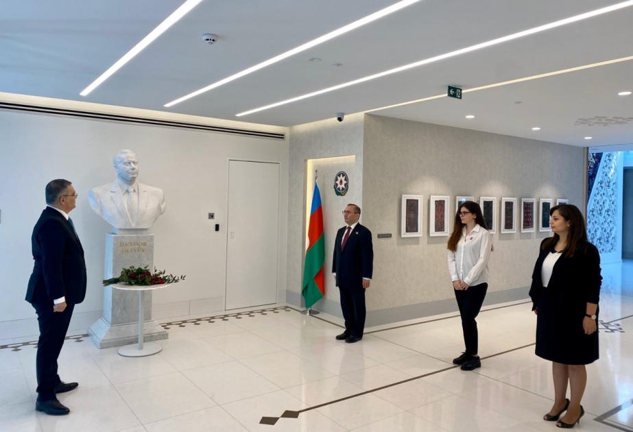 Respublika Günü Azərbaycanın Belçikadakı səfirliyində qeyd edilib