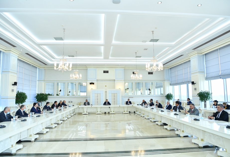 Milli Məclisin İqtisadi siyasət, sənaye və sahibkarlıq komitəsinin iclası keçirilib