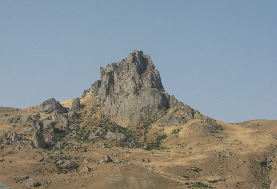 Распоряжение  - Создается Государственный историко-культурный и природный заповедник «Гора Бешбармаг»