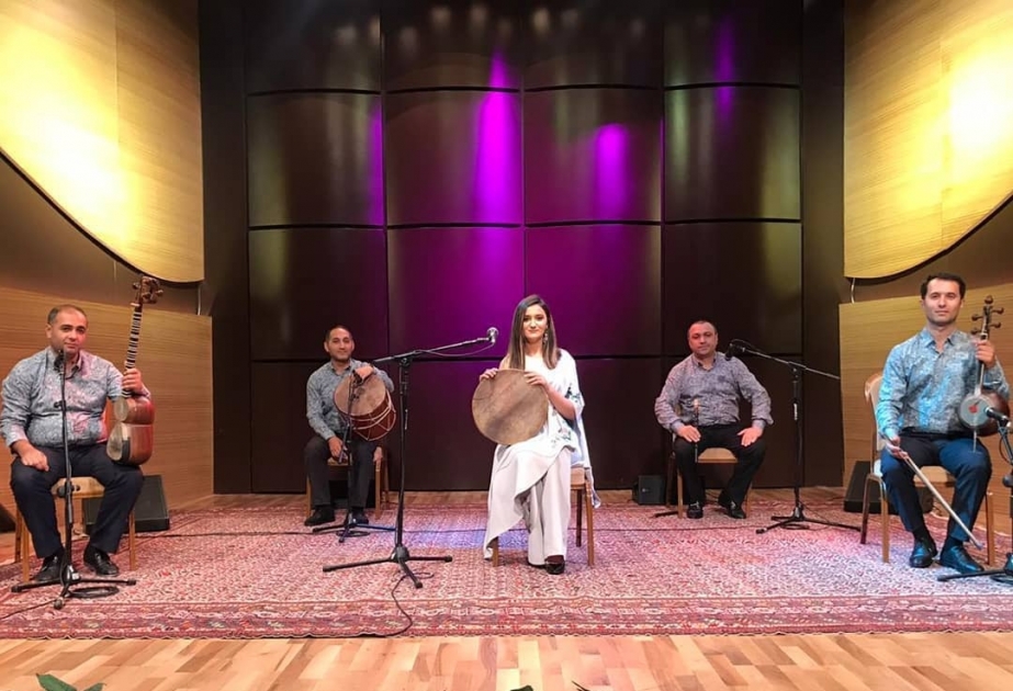 Beynəlxalq Muğam Mərkəzində “Bizi birləşdirən mədəniyyət” layihəsinin canlı yayımları davam edir