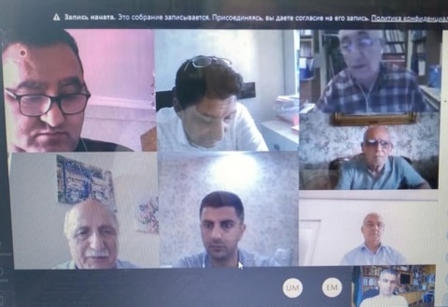 Təhsil Nazirliyi yanında İctimai Şuranın onlayn iclasında müəllimlərin işə qəbulu məsələsi müzakirə edilib