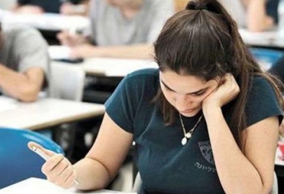 Bu gün 25 mindən çox şagird buraxılış imtahanı verəcək