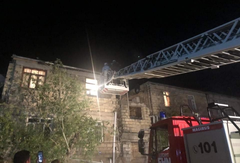 FHN: Sumqayıtda ikimərtəbəli yarımçıq tikili binada uçqun olub
