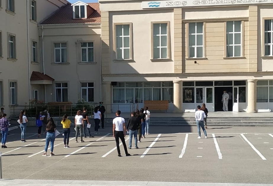 Şəkidə buraxılış (qəbul) imtahanları 8 mərkəzdə aparılıb