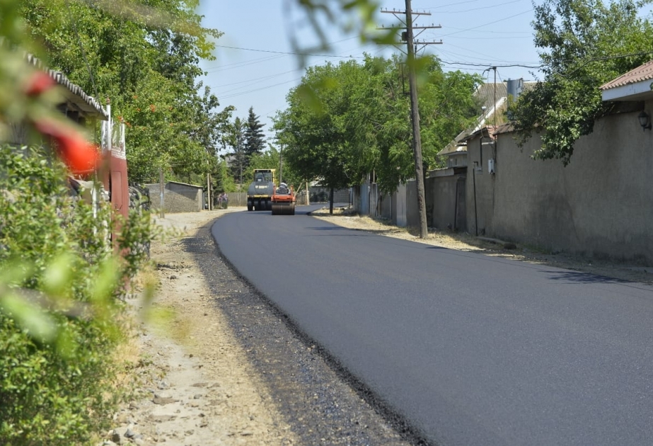 Lənkəranın Liman şəhərinin küçələrinə asfalt döşənir
