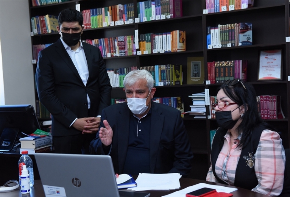 ADU-da üç mindən çox tələbə onlayn imtahanları müvəffəqiyyətlə verib