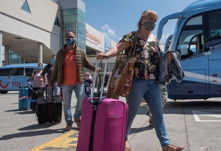 Los primeros turistas que visitan España en tres meses se sienten seguros