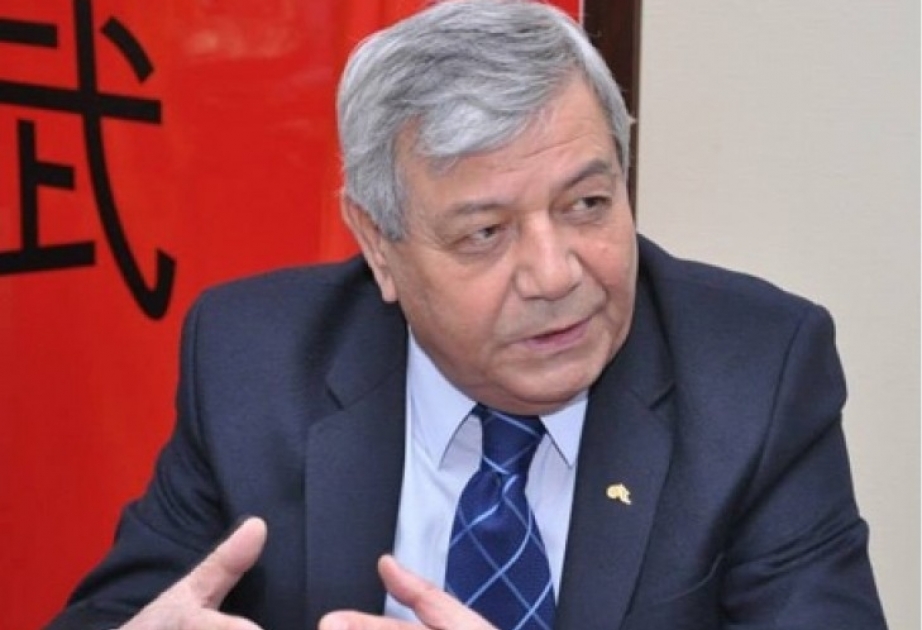 Kür çayında yaranan problemlər araşdırılır