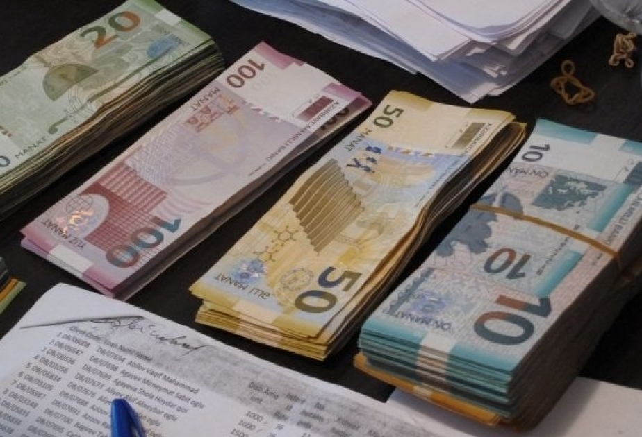 انخفاض الودائع بالعملة الوطنية والأجنبية في المصارف