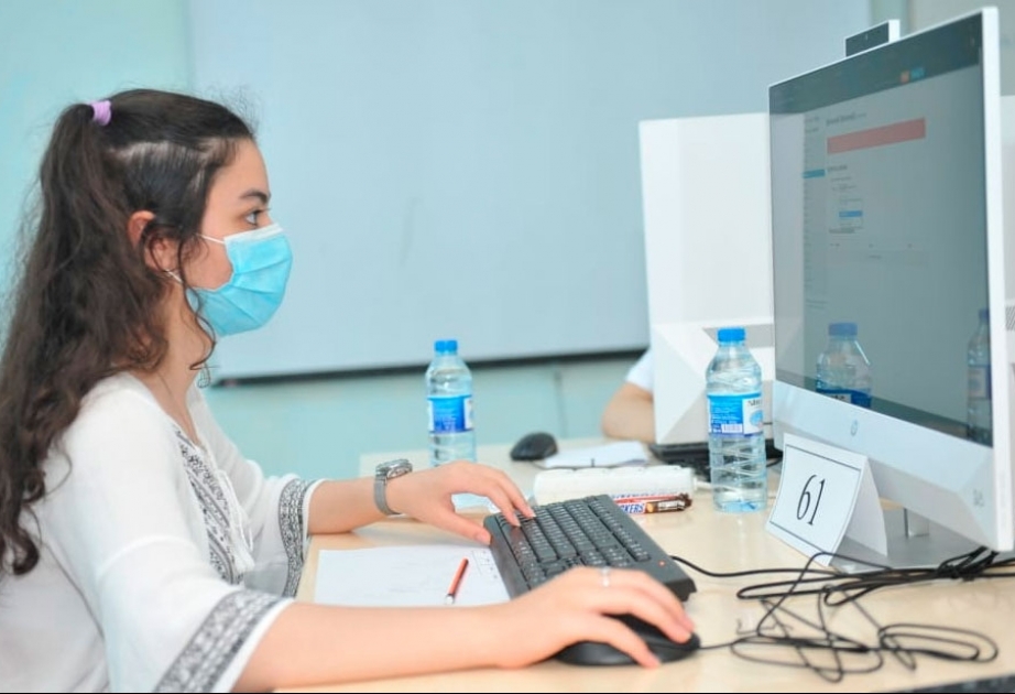 Respublika fənn olimpiadalarının informatika üzrə final turu keçirilib